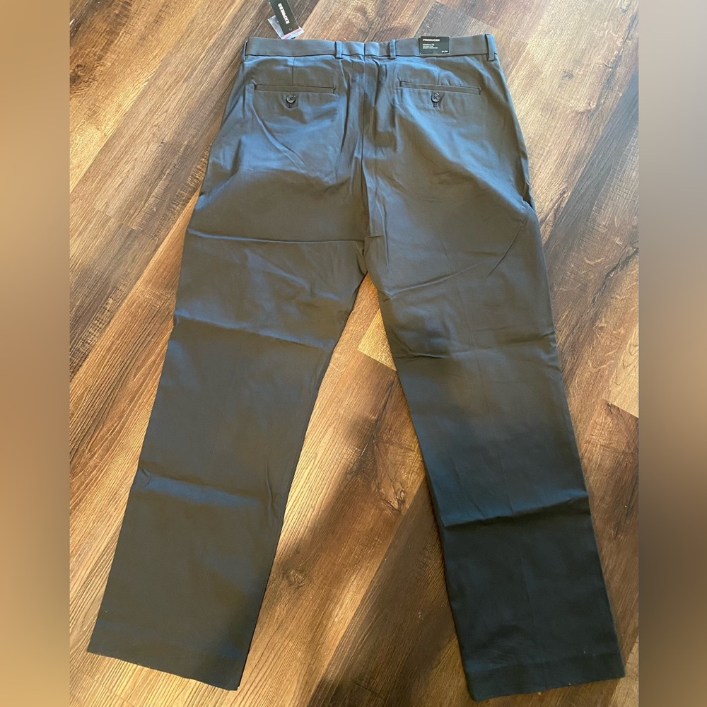 Men’s dress pants